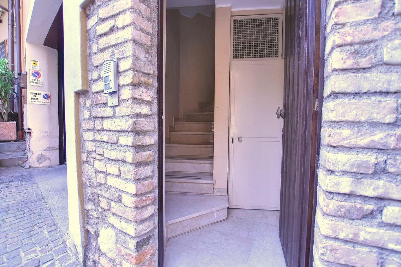 Apartamento La Briciola Sirmione Exterior foto